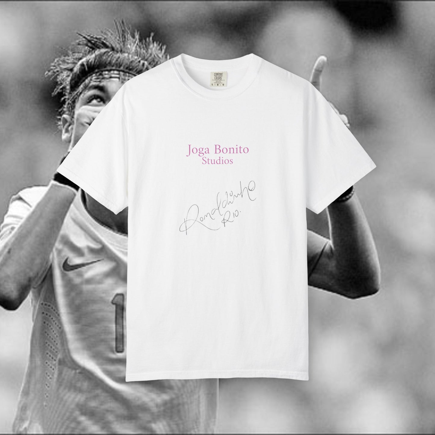 Premium heavyweight boxy T-Shirt - Joga Bonito with Iconic Soccer Design