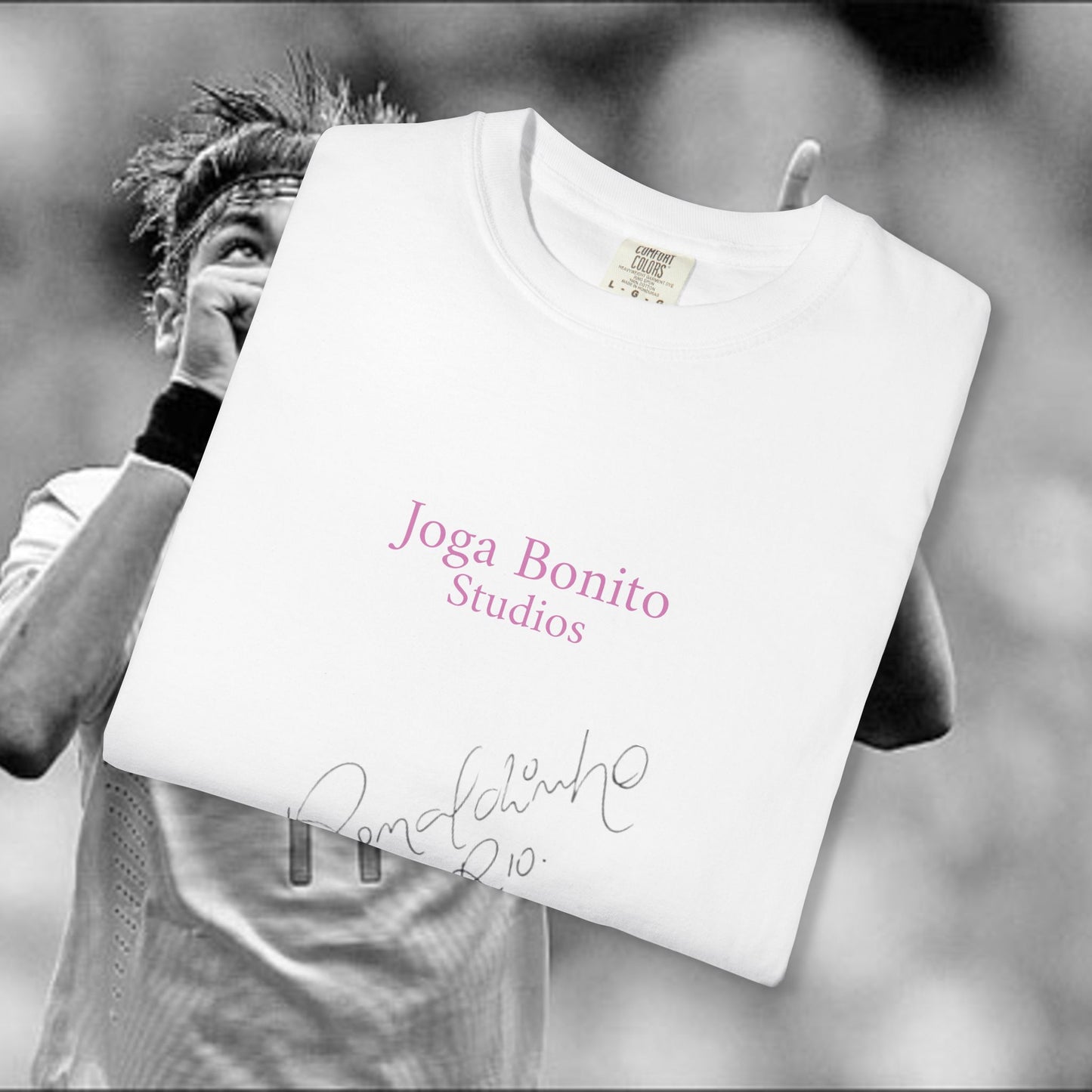 Premium heavyweight boxy T-Shirt - Joga Bonito with Iconic Soccer Design